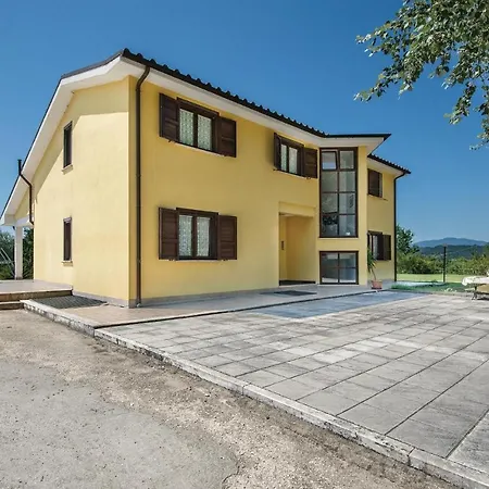 Tevere Appartement *